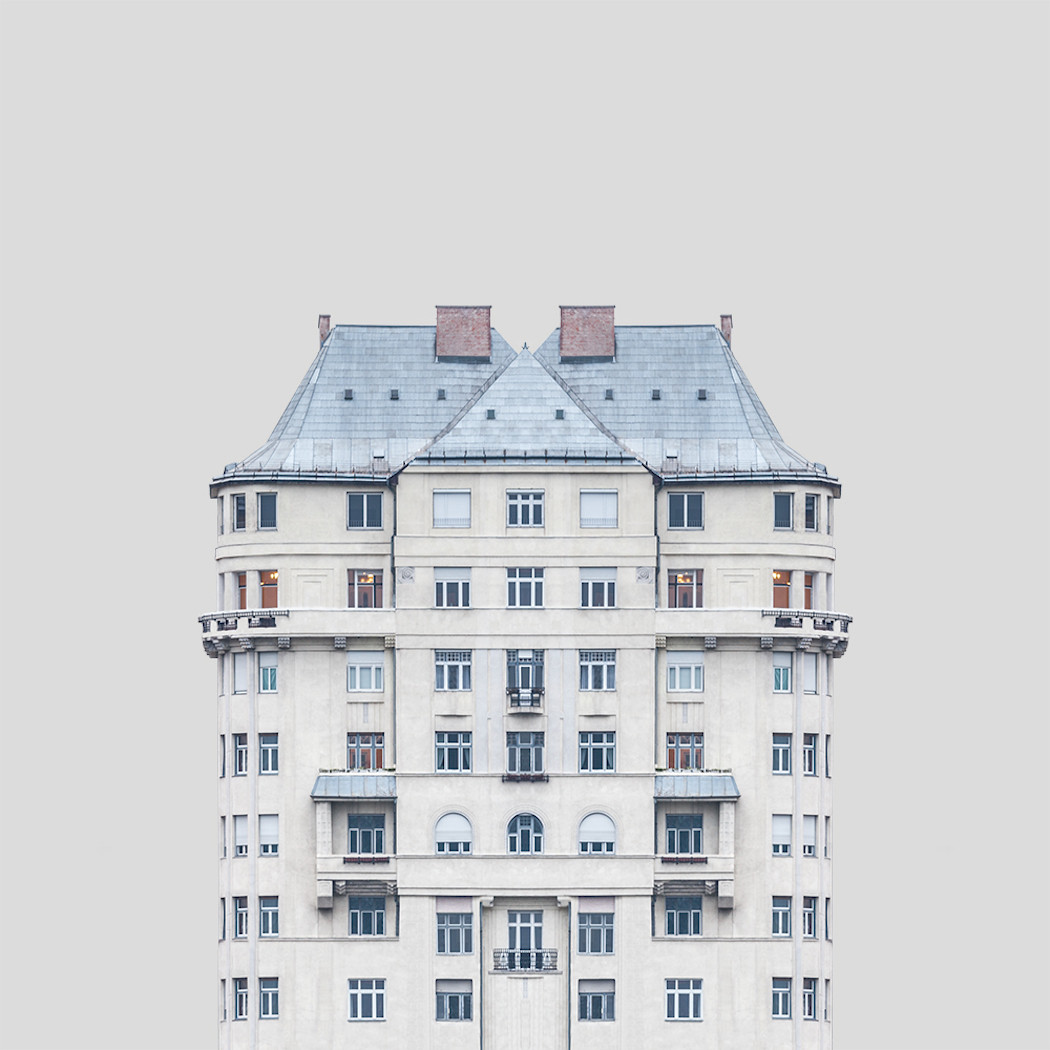 Симметричные фото зданий в интерпретации венгерского фотографа