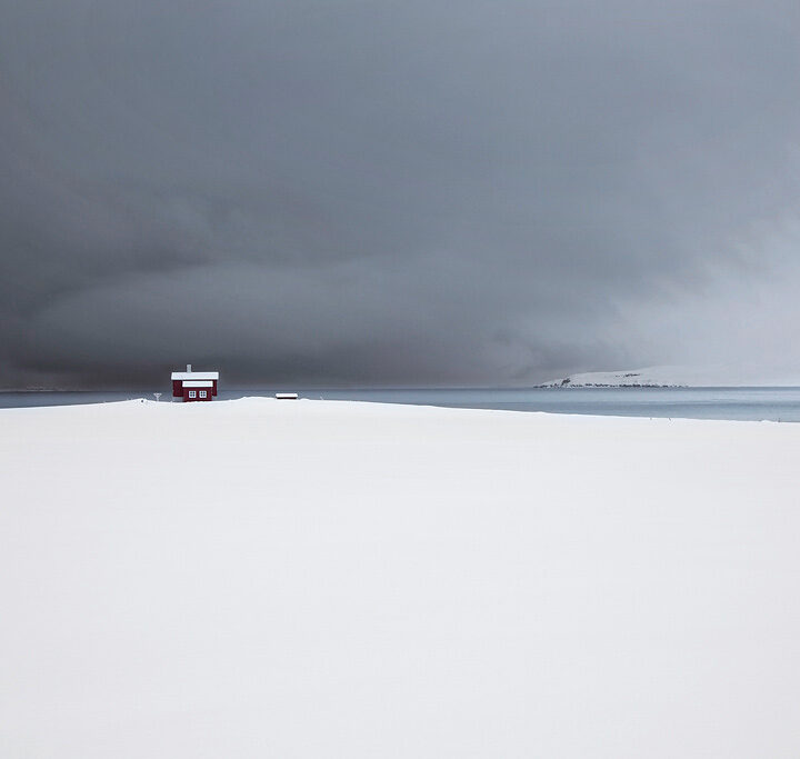 Зимняя природа Исландии в объективе Кристофа Жакро