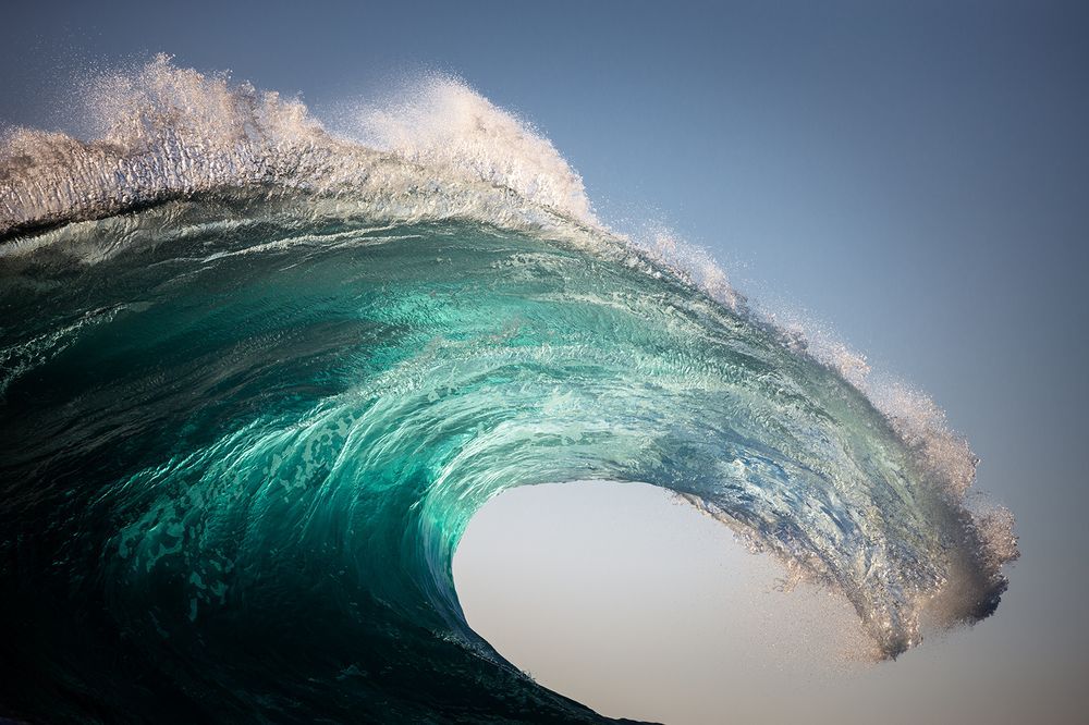Красивое видео воды. Уоррен Килан волны. Уоррен Килан фотограф. Море, волны. Красивые волны.