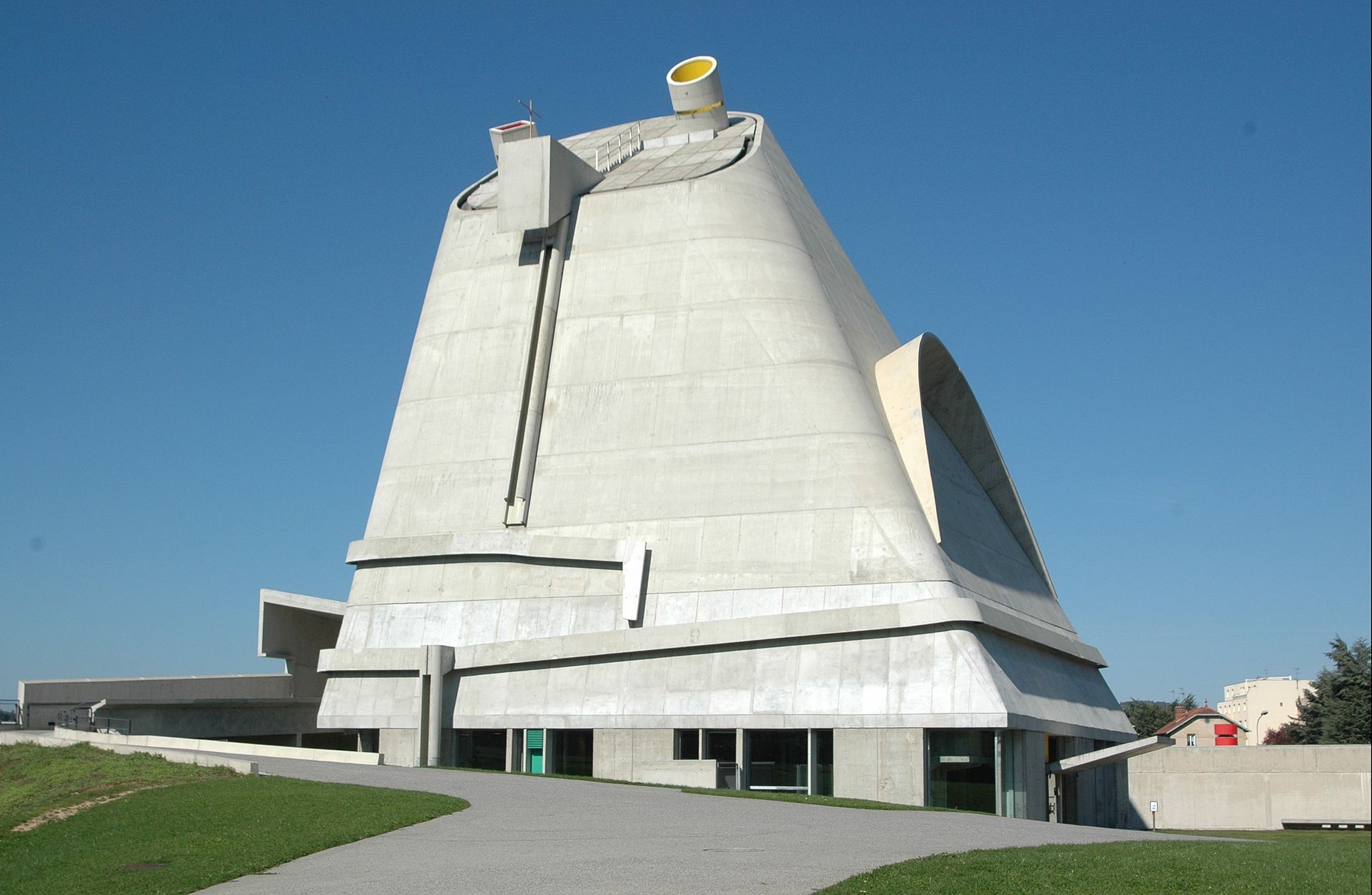 Архитектура Ле Корбюзье: 10 грандиозных сооружений со всего мира