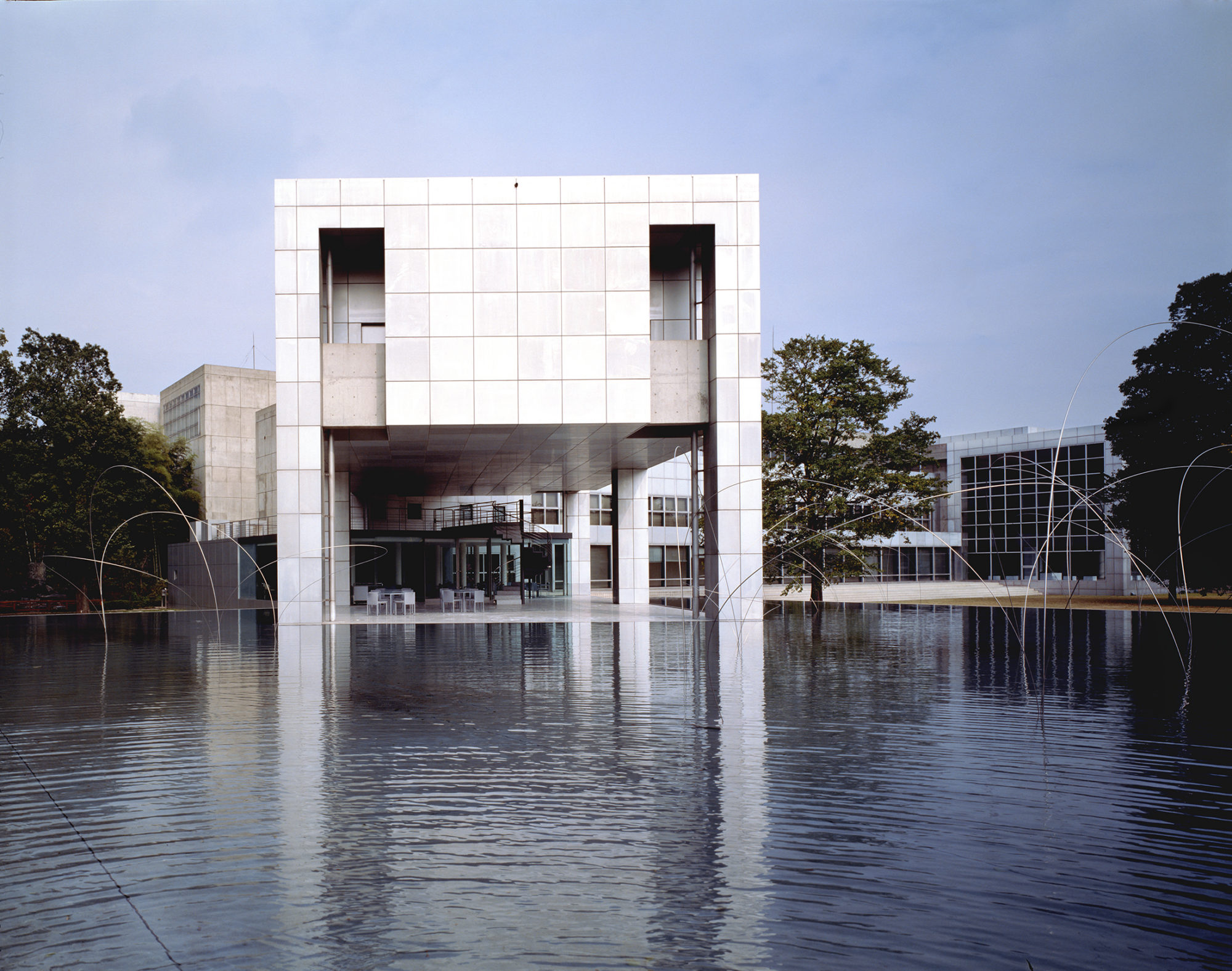  Музей современного искусства, Арат Исодзаки. Гумма, Япония, 1974